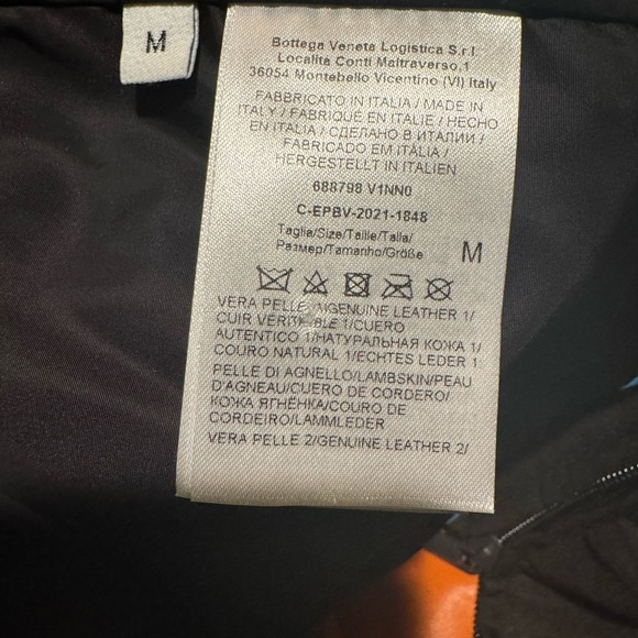 BOTTEGA VENETA Leather Puffer - Picture 14 of 14